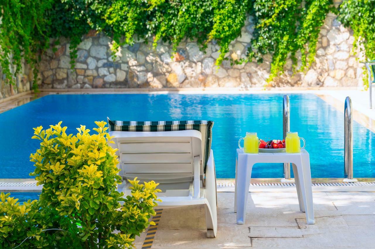 Kabasakal Otel Çeşme Exteriör bild